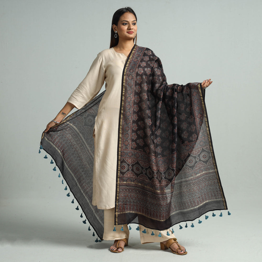 Ajrakh Dupatta