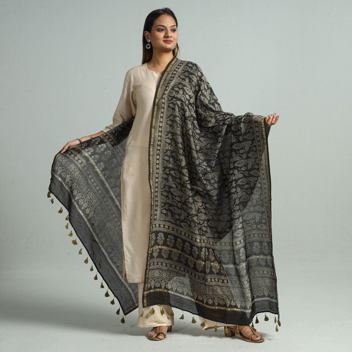 Ajrakh Dupatta