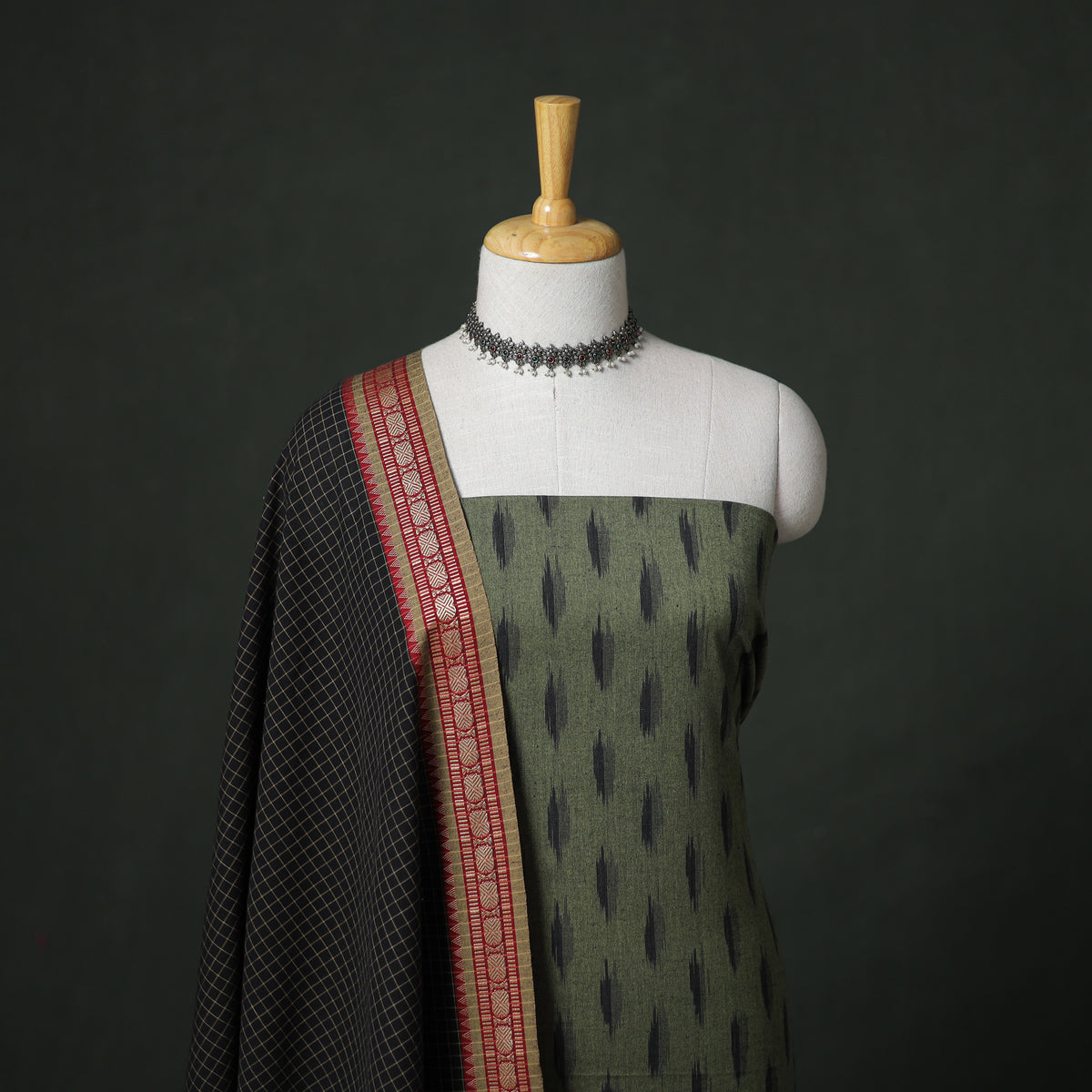 Pochampally Ikat Cotton Unstitched Dress Material: Kurta with Dupatta 10
