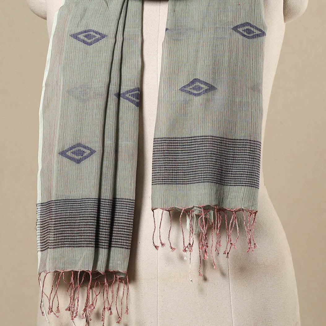 Grey - handloom cotton phulia jamdani stole with tassels 32