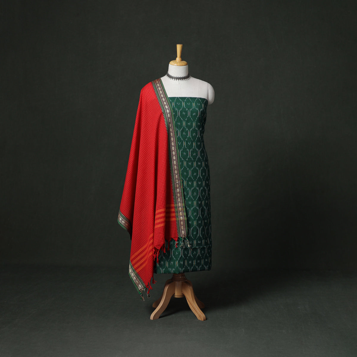 Pochampally Ikat Cotton Unstitched Dress Material: Kurta with Dupatta 15