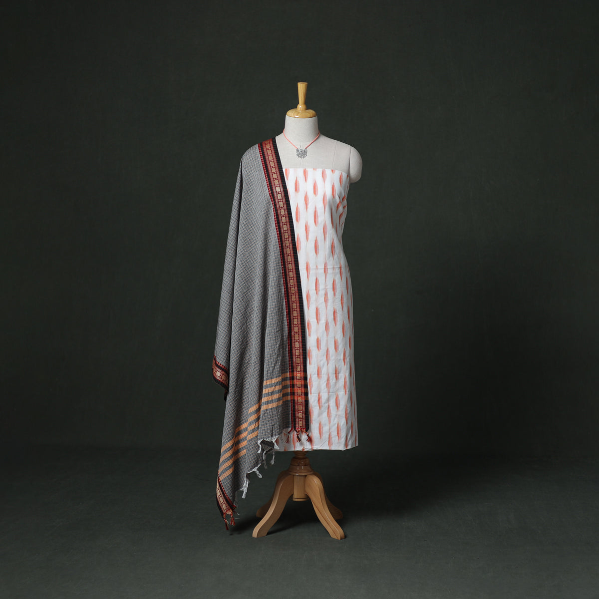 Pochampally Ikat Cotton Unstitched Dress Material: Kurta & Dupatta with Jewellery 17