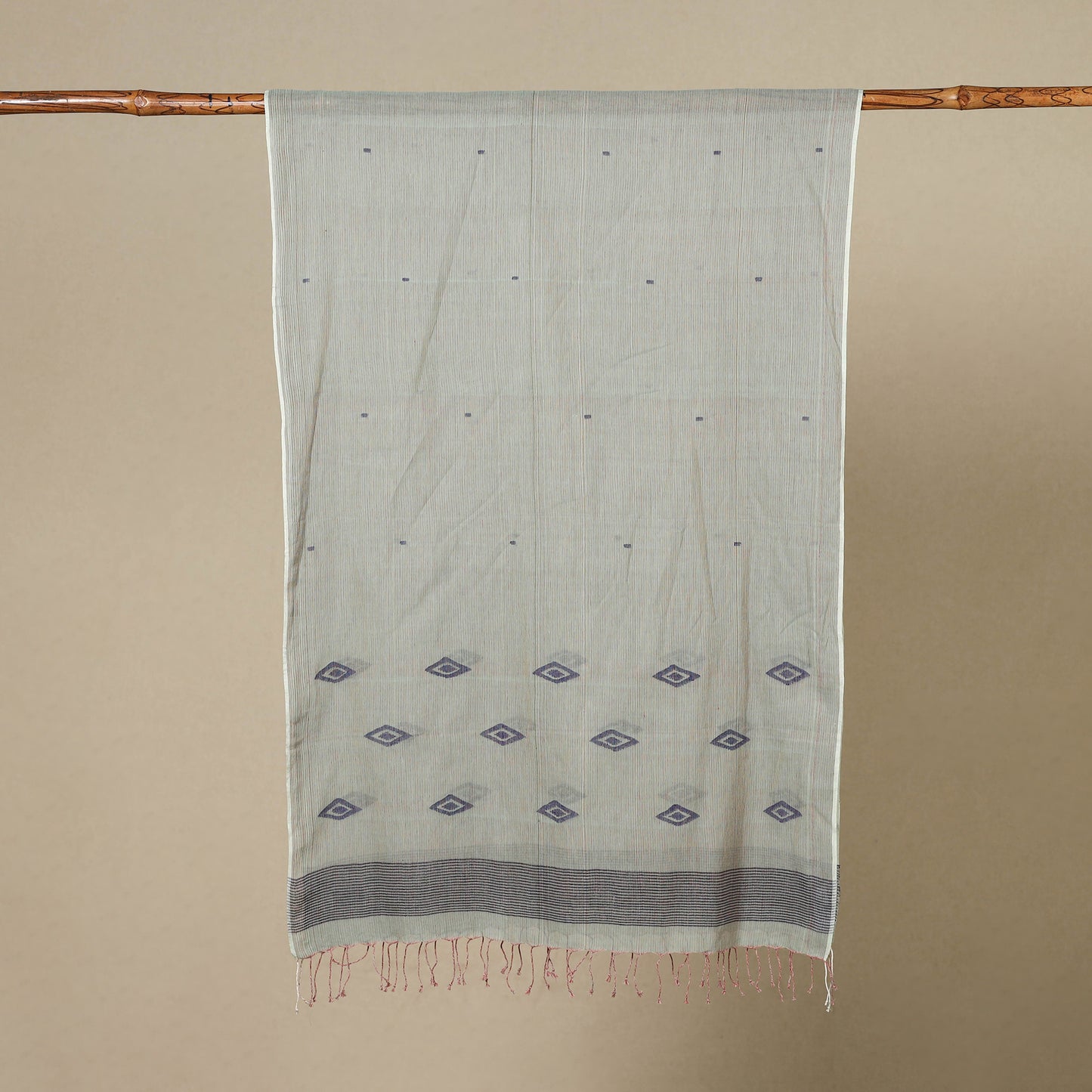 Grey - handloom cotton phulia jamdani stole with tassels 32