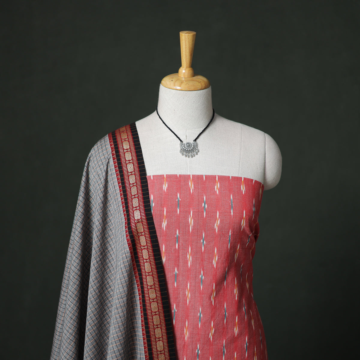 Pochampally Ikat Cotton Unstitched Dress Material: Kurta & Dupatta with Jewellery 22