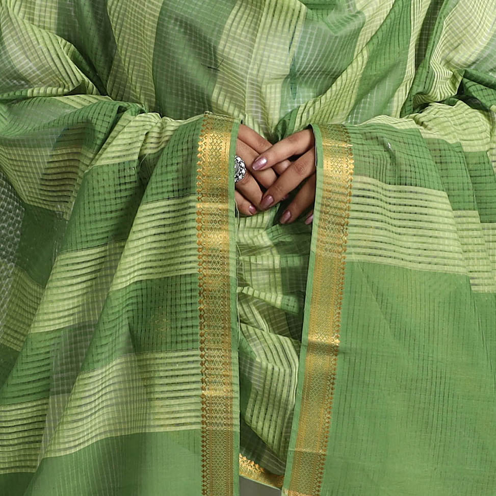 Green - Handloom Cotton Nizam Zari Border Mangalagiri Dupatta 06