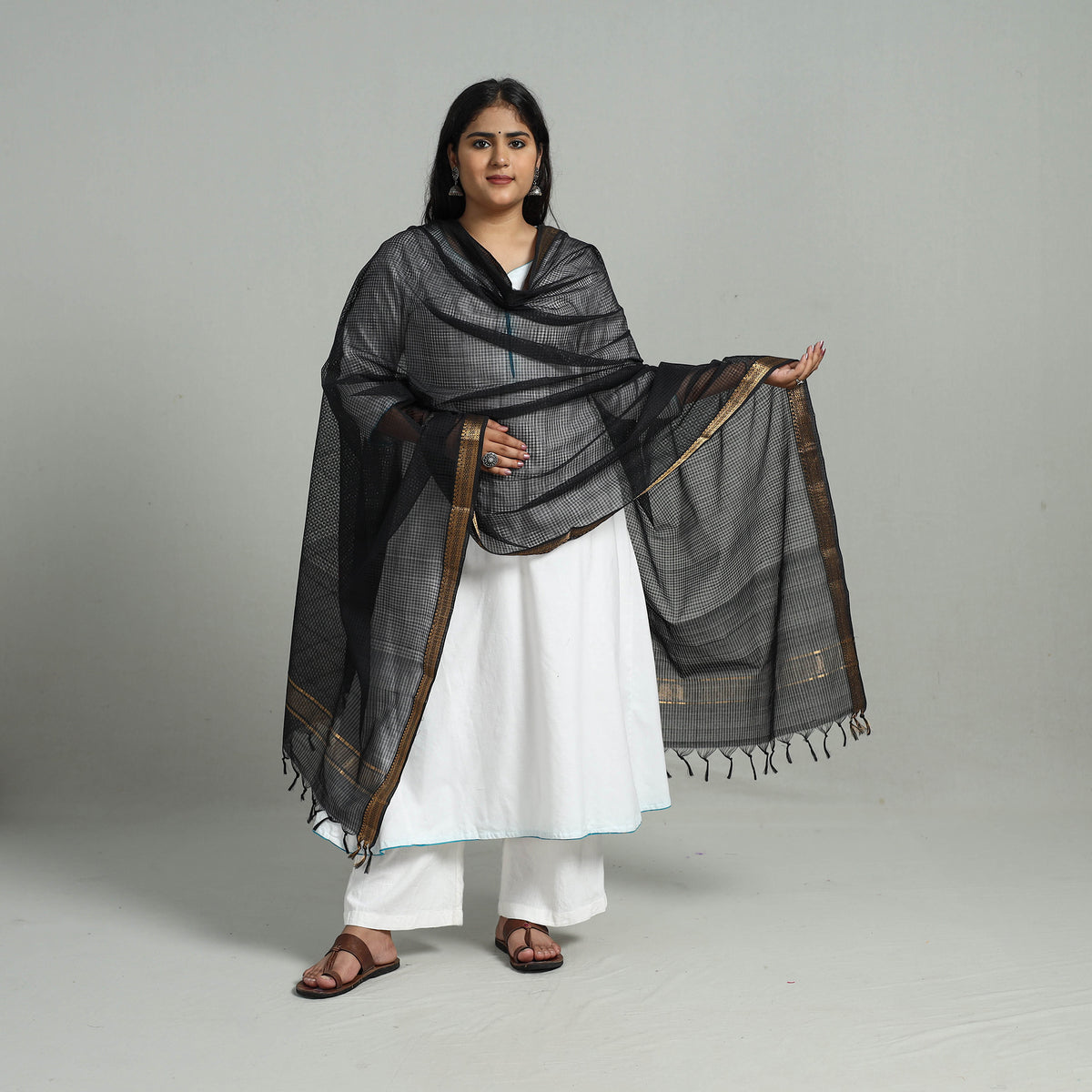 Black - Handloom Cotton Nizam Zari Border Mangalagiri Dupatta 10