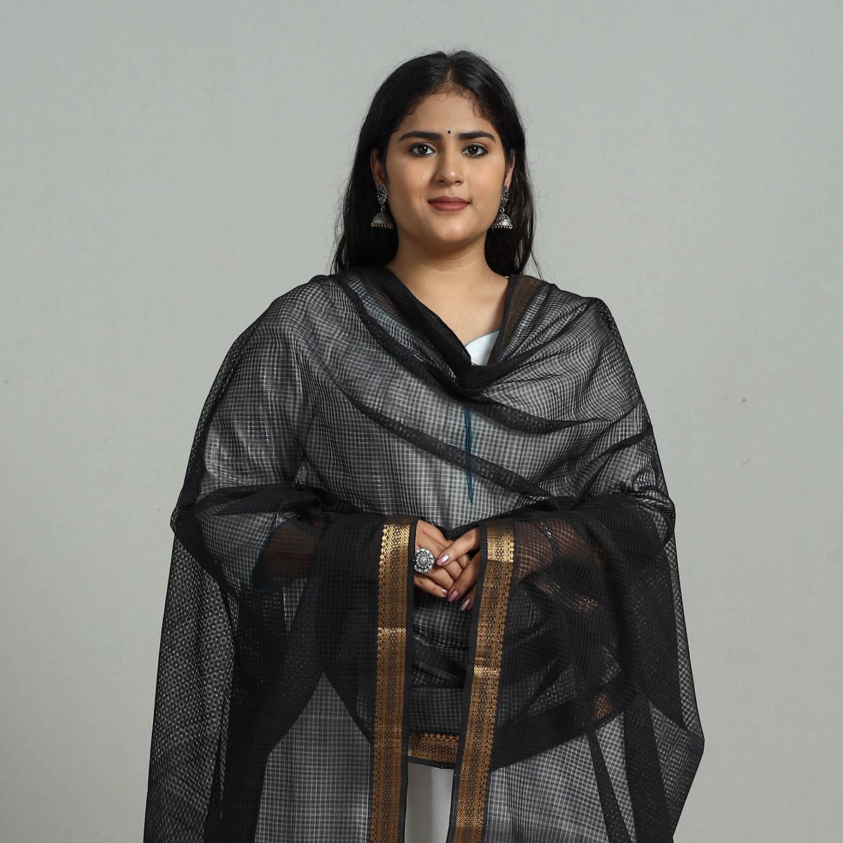 Black - Handloom Cotton Nizam Zari Border Mangalagiri Dupatta 10