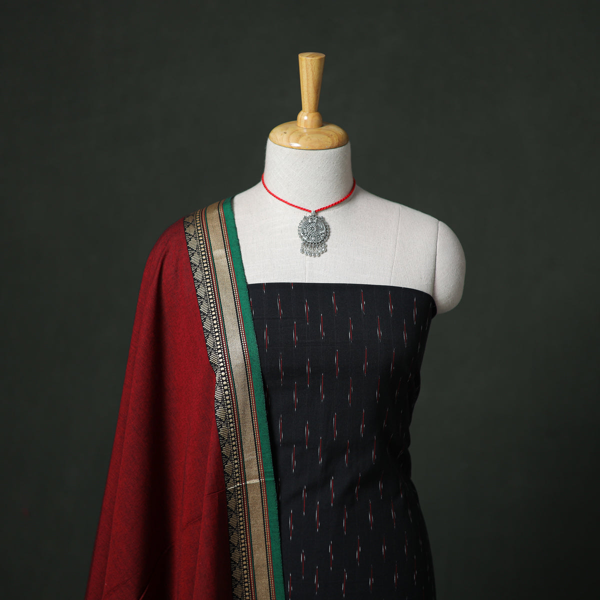 Pochampally Ikat Cotton Unstitched Dress Material: Kurta & Dupatta with Jewellery 27