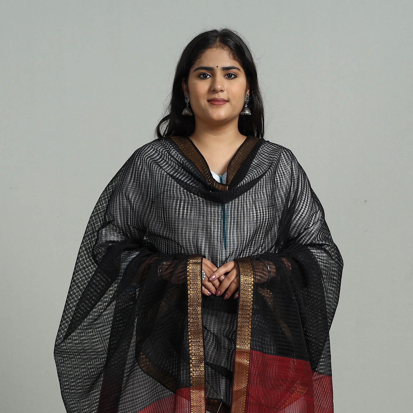 Black - Handloom Cotton Nizam Zari Border Mangalagiri Dupatta 12