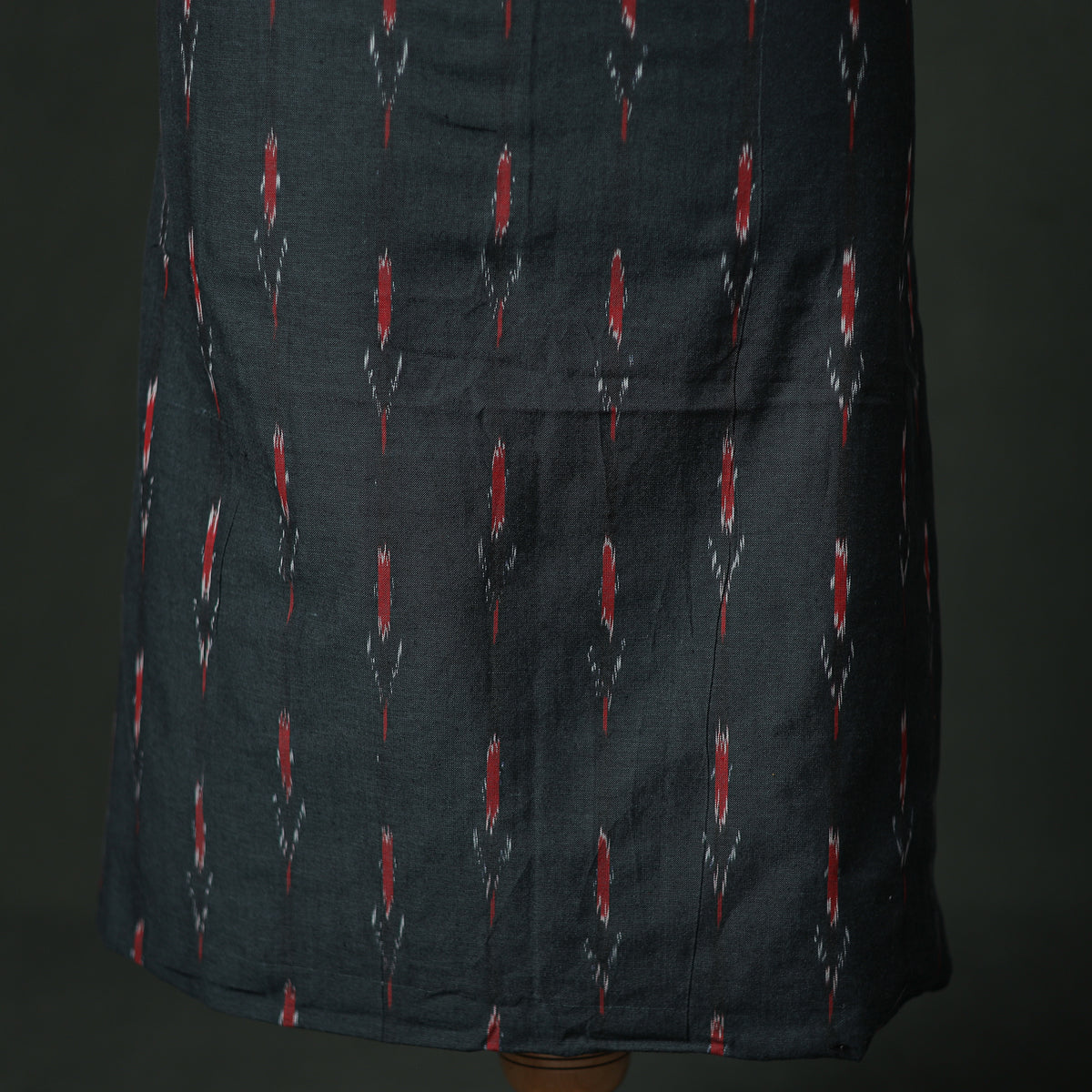 Pochampally Ikat Cotton Unstitched Dress Material: Kurta & Dupatta with Jewellery 28