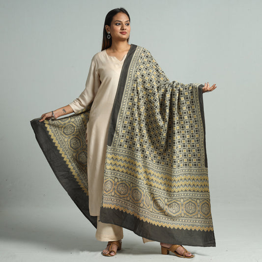 Ajrakh Dupatta