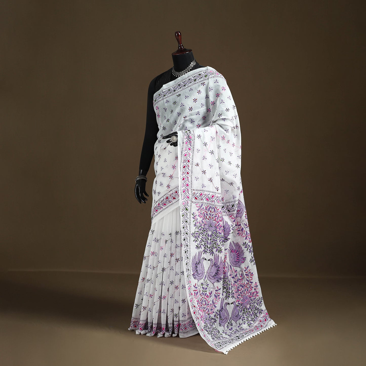 White - Phulkari Hand Embroidered Chanderi Silk Chapa Work Saree 15