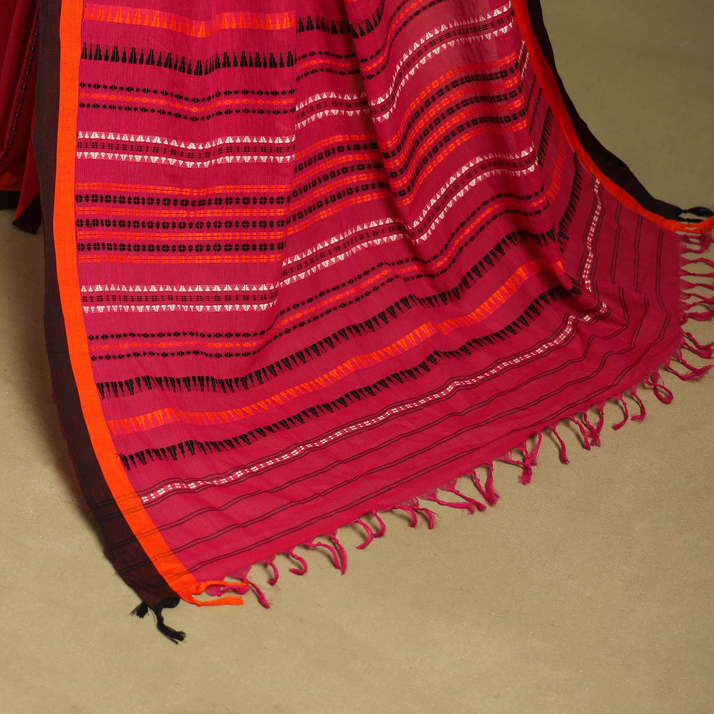 Red - handwoven cotton begumpuri saree 06 - handcrafted