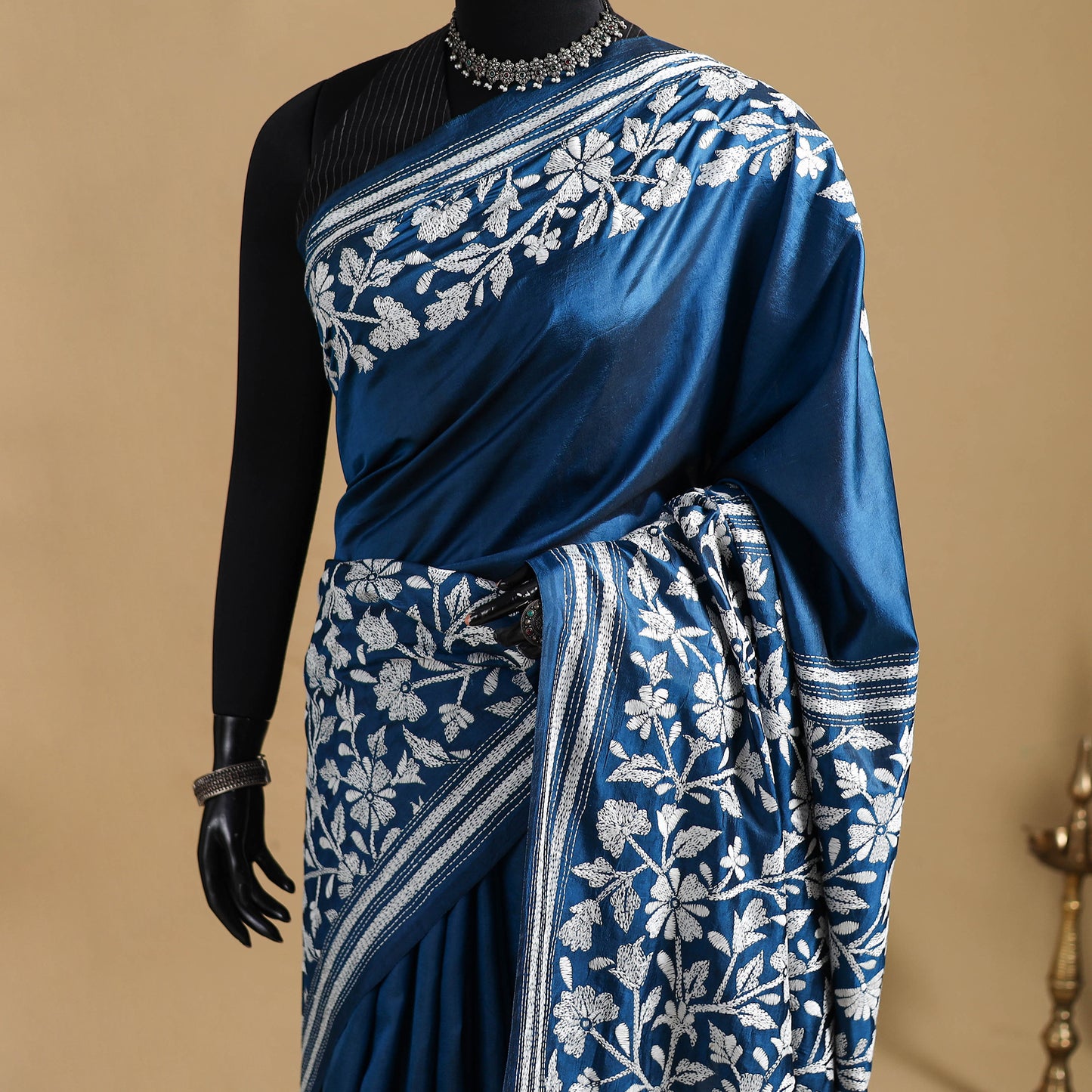 Bengal Hand Embroidered Bangalore Silk Pure Handloom Kantha Saree 03