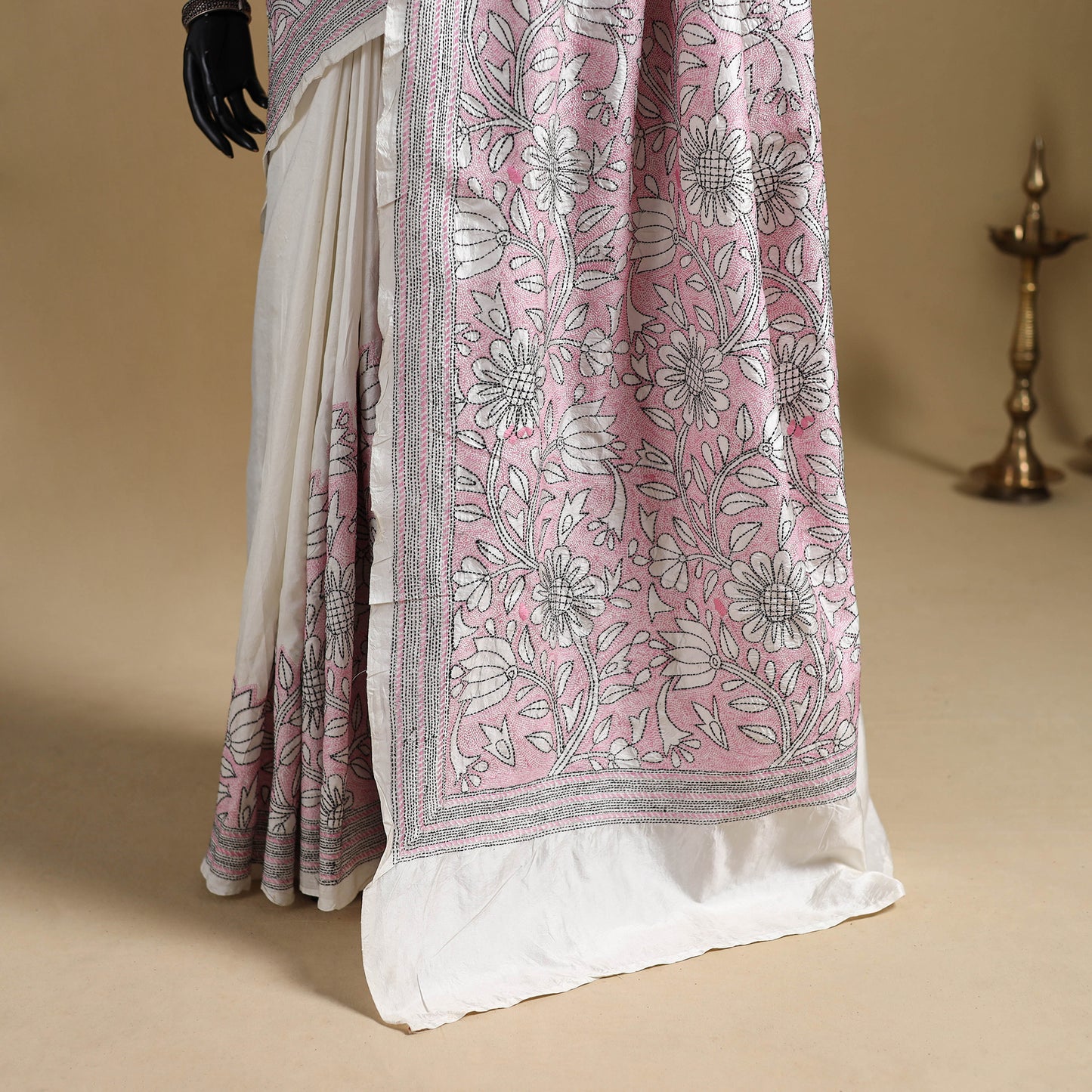Bengal Hand Embroidered Bangalore Silk Pure Handloom Kantha Saree 01