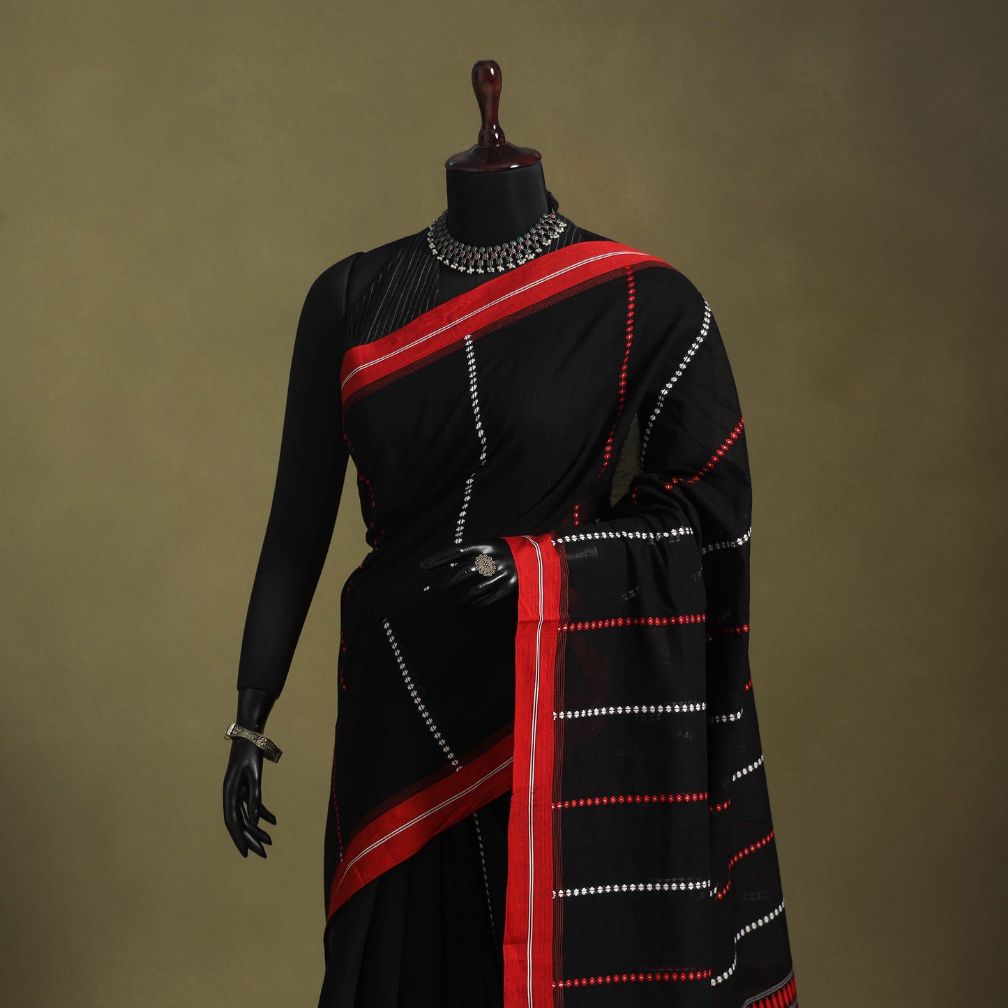Black - handwoven cotton begumpuri saree 10 - handcrafted