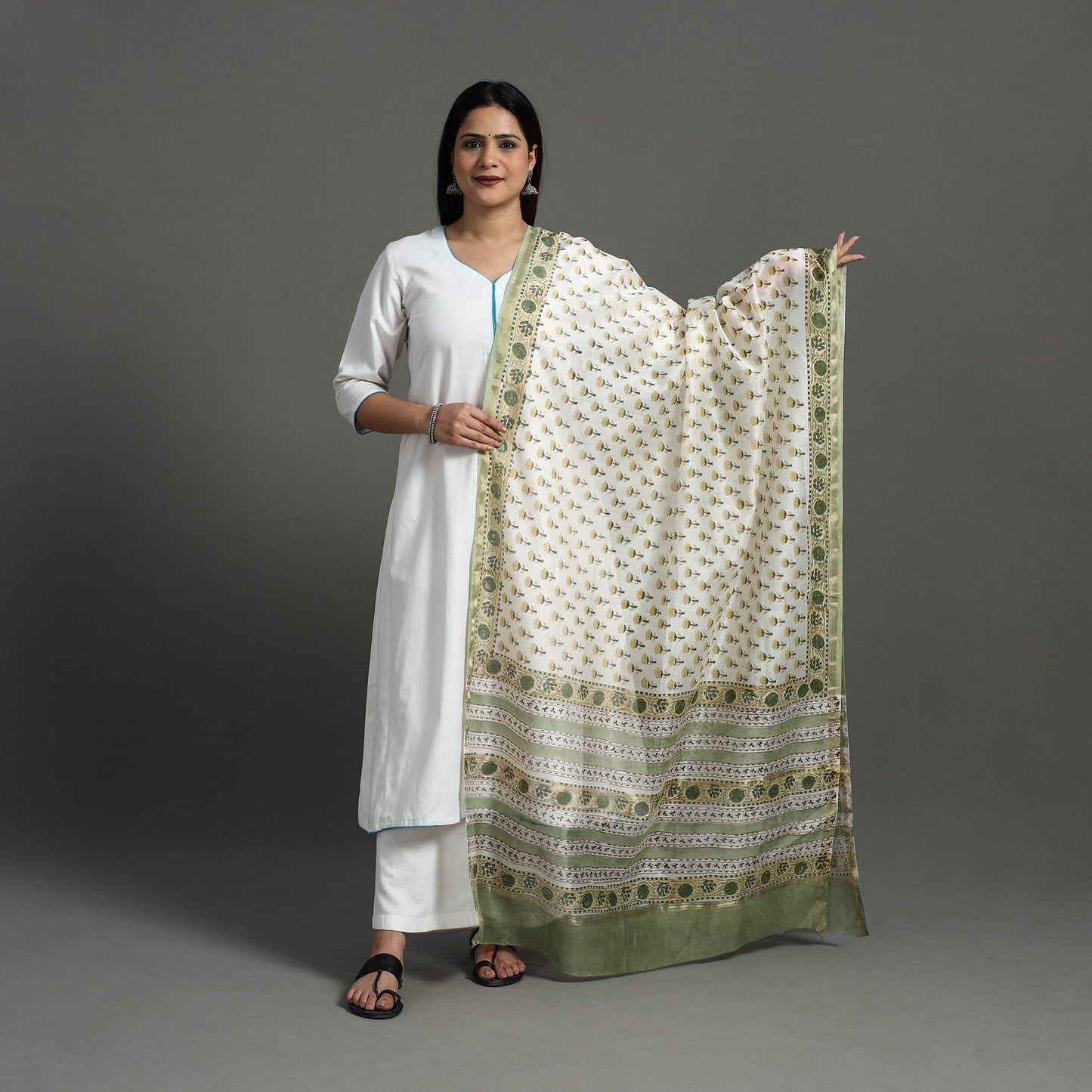 White - Block Print Handloom Chanderi Silk Sanganeri Dupatta 05