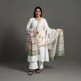 White - handloom chanderi silk sanganeri dupatta 06