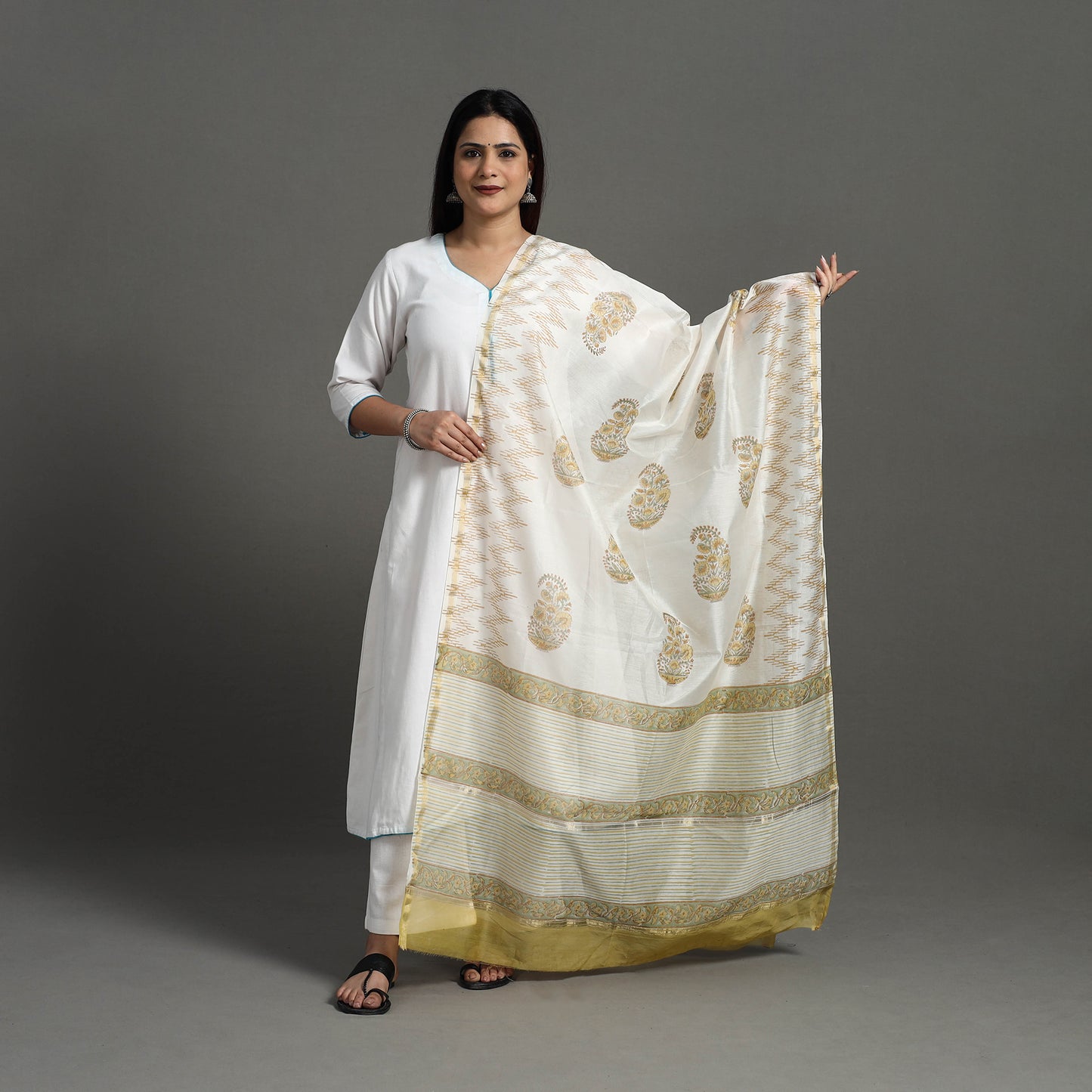 White - Block Print Handloom Chanderi Silk Sanganeri Dupatta 07