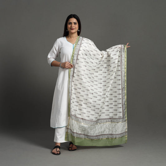 White - Block Print Handloom Chanderi Silk Sanganeri Dupatta 08