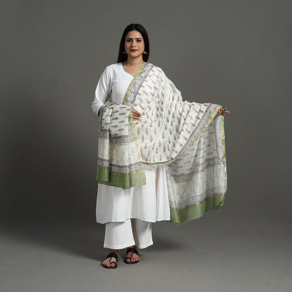 White - Block Print Handloom Chanderi Silk Sanganeri Dupatta 08