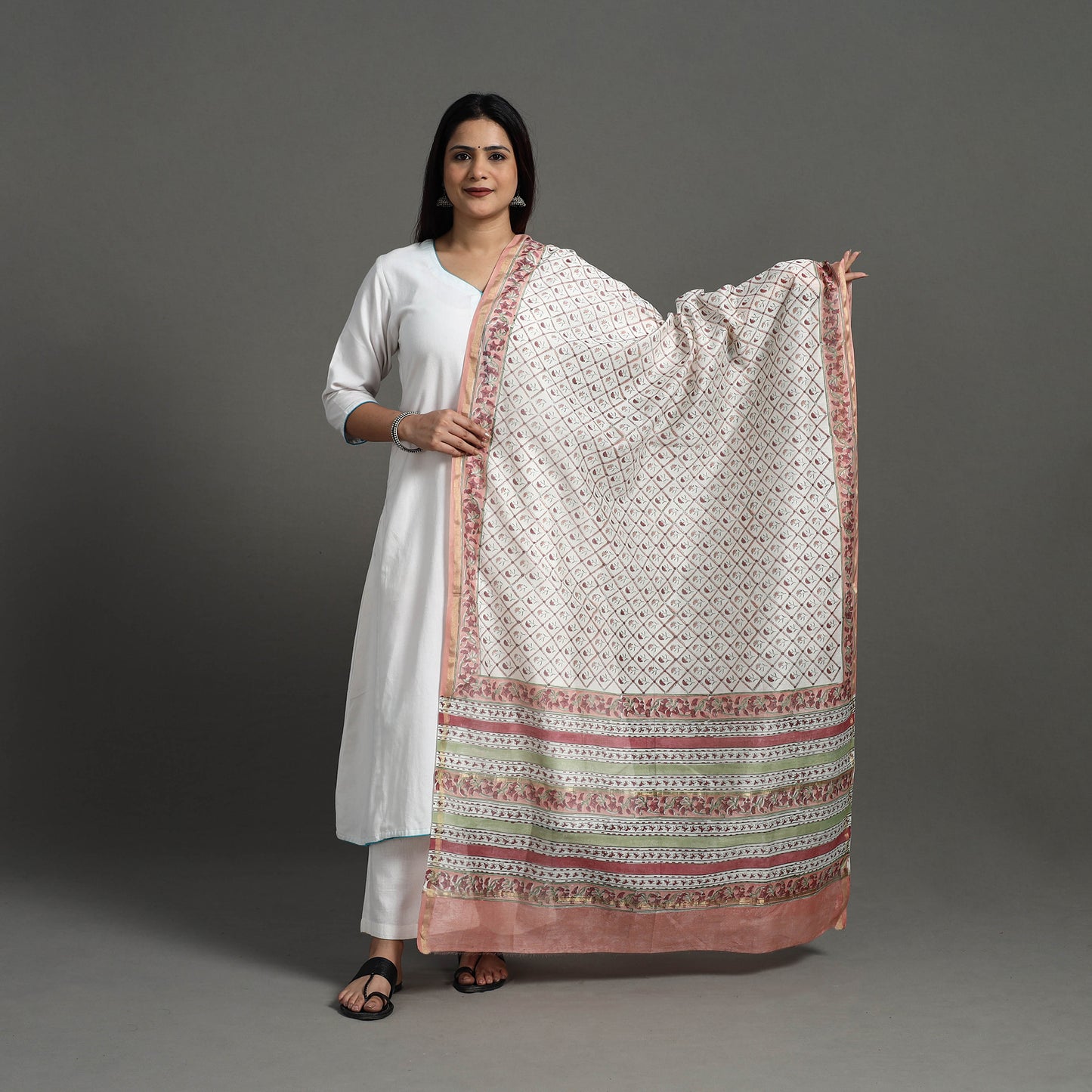 White - Block Print Handloom Chanderi Silk Sanganeri Dupatta 09