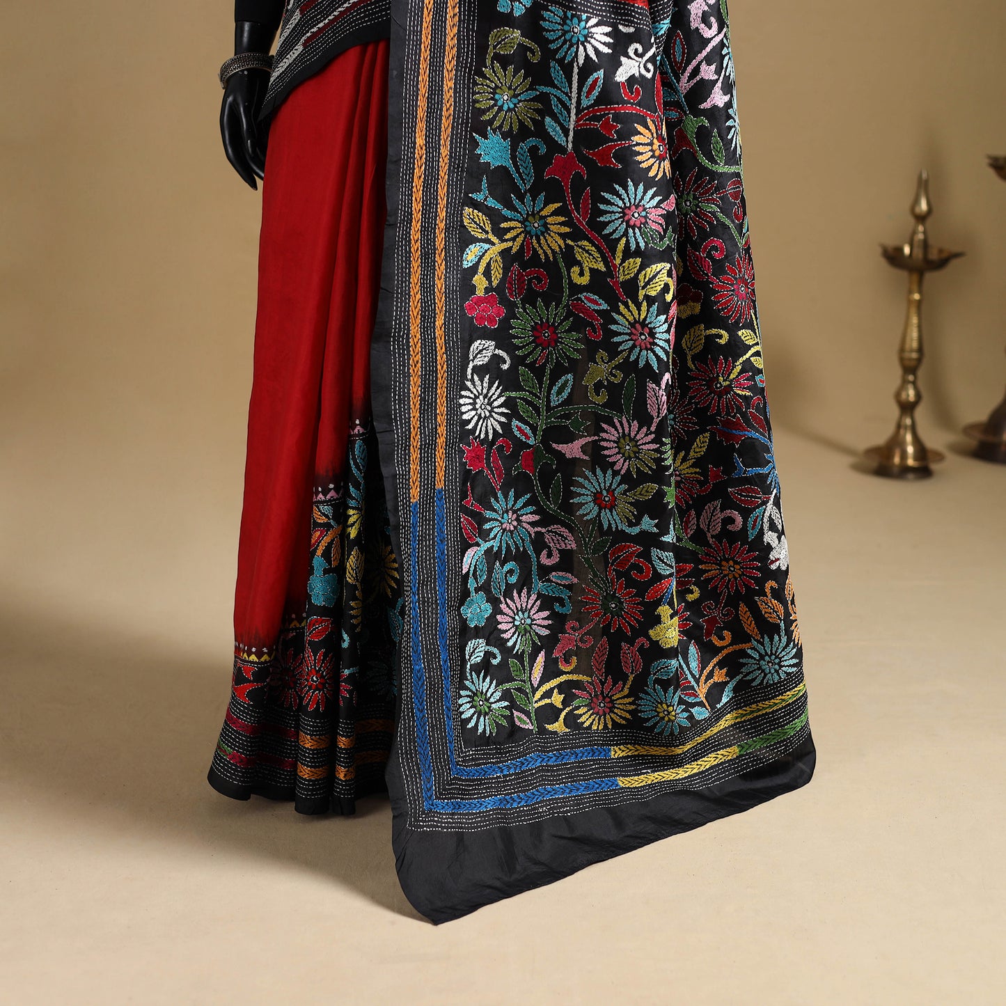 Bengal Hand Embroidered Bangalore Silk Pure Handloom Kantha Saree 09