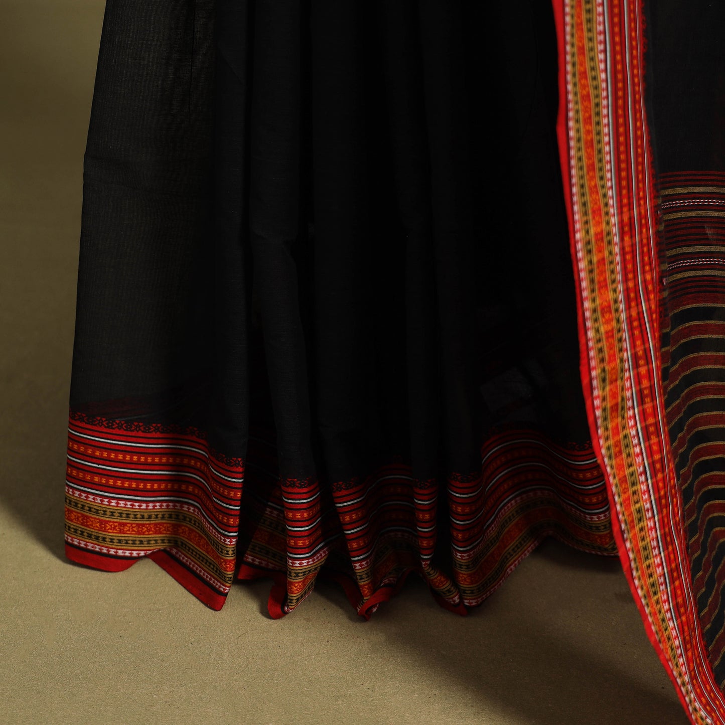 Black - handwoven cotton begumpuri saree 18 - handcrafted