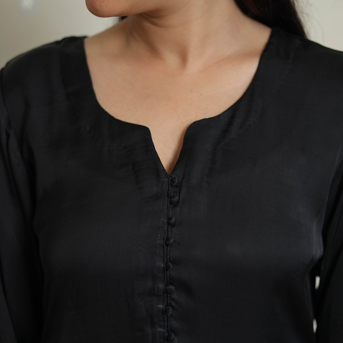 Zeenat Black Modal Silk Plain Straight Kurta