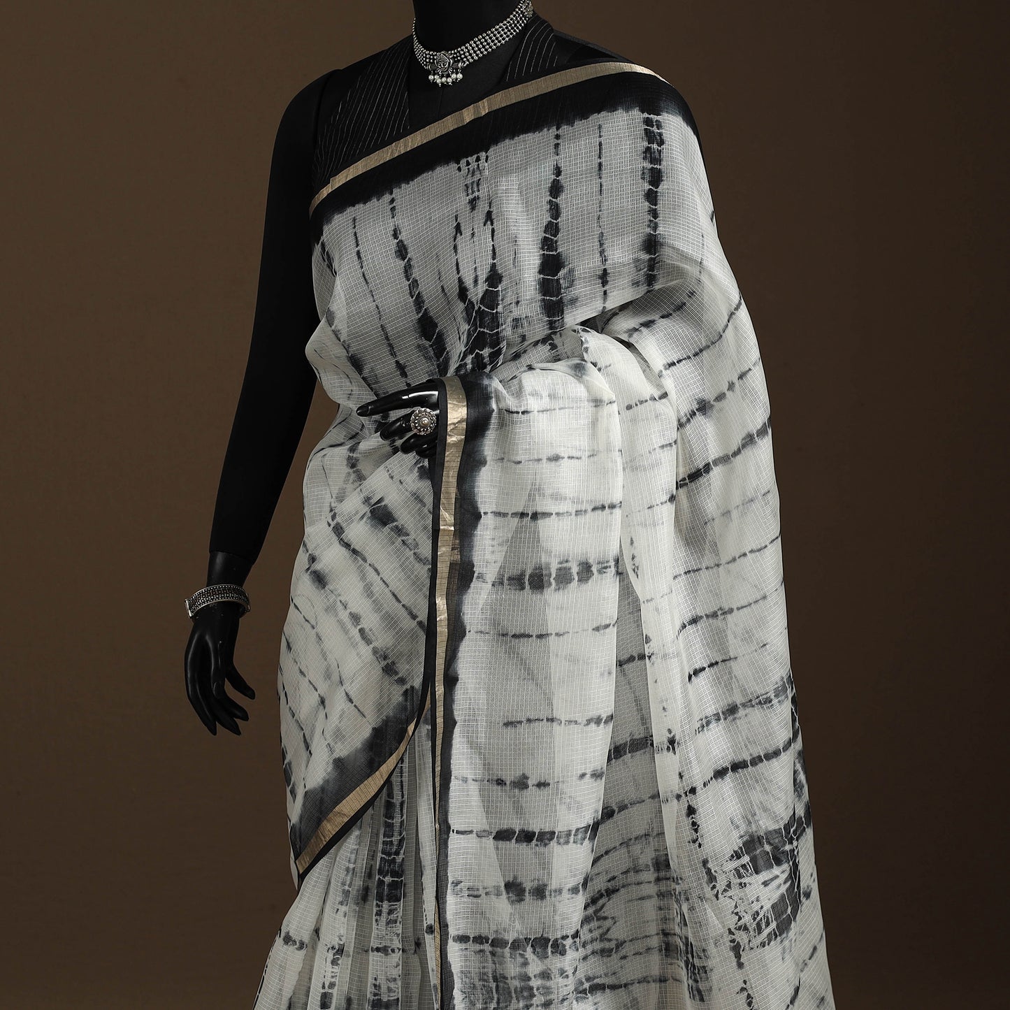 White - kota doria silk tie-dye shibori saree 06