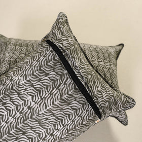 Batik Print Cotton Pillow Covers (Set of 2) 03