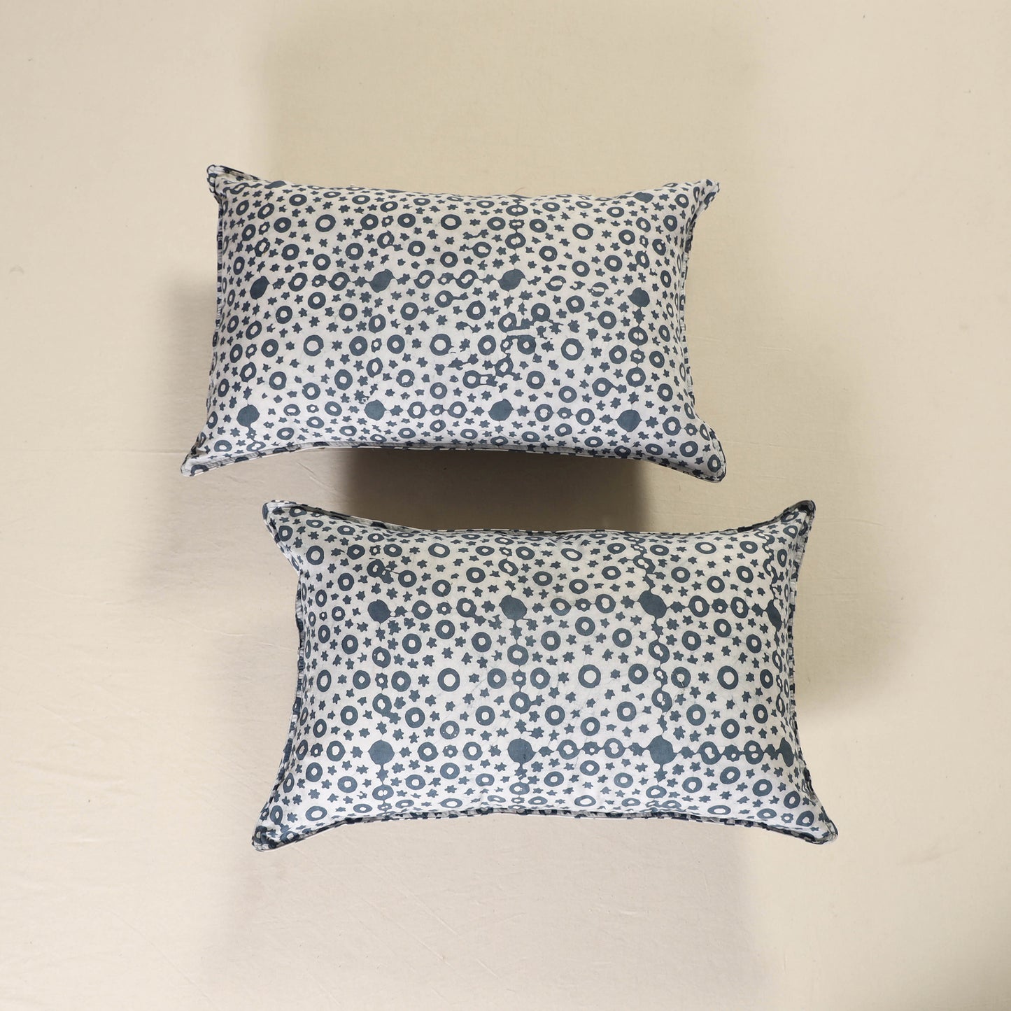 Batik Print Cotton Pillow Covers (Set of 2) 04