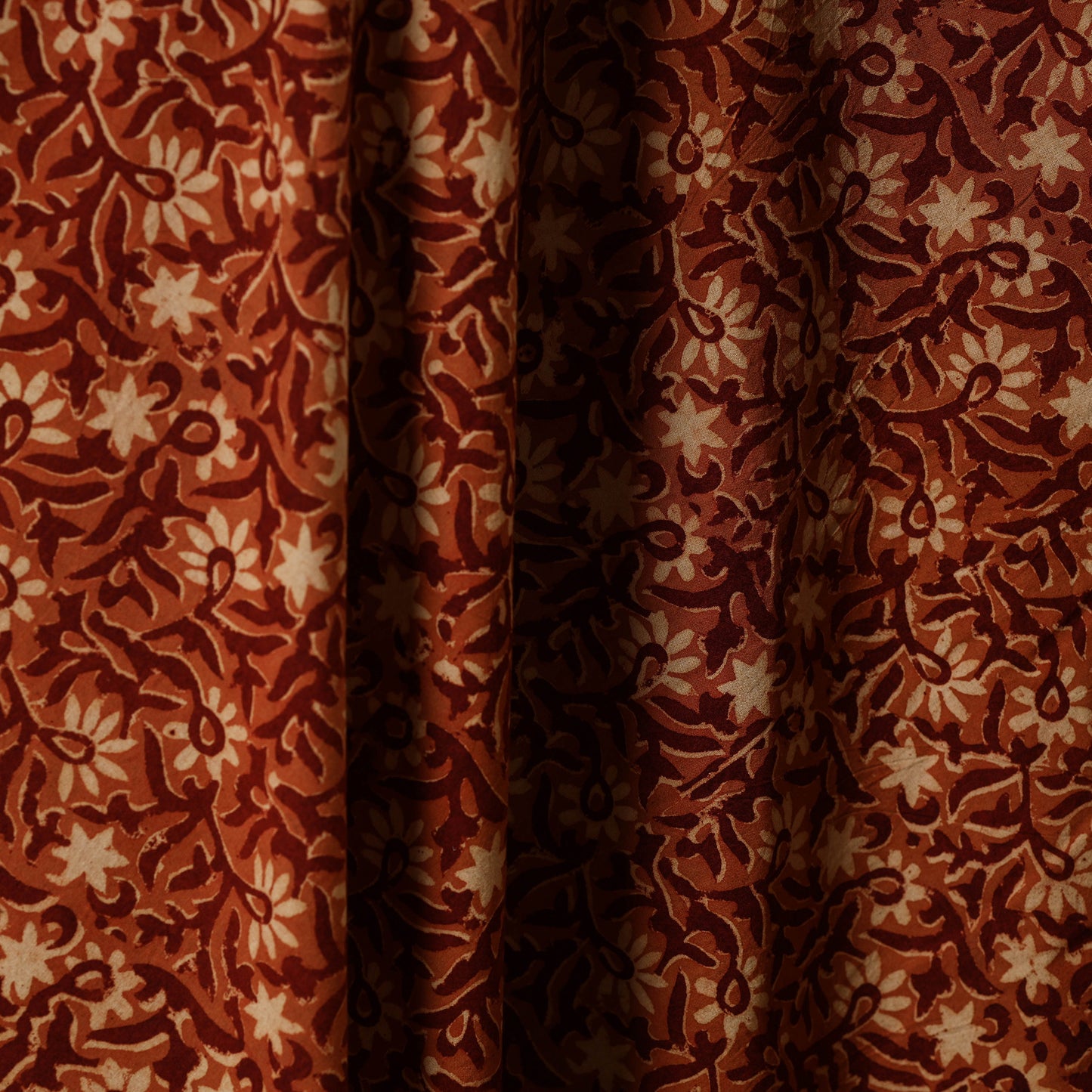 Red - natural dyed cotton pedana kalamkari fabric 04