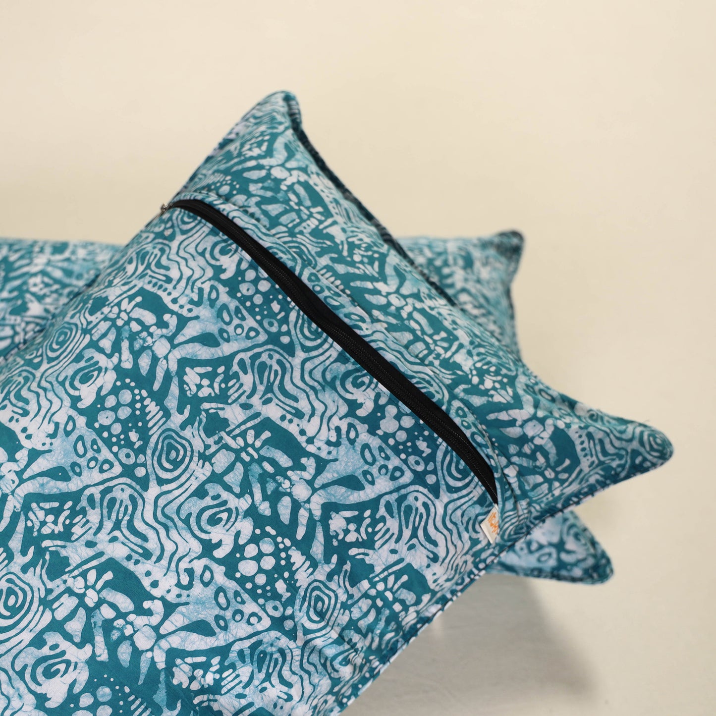Batik Print Cotton Pillow Covers (Set of 2) 08