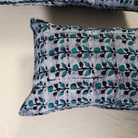 Batik Print Cotton Pillow Covers (Set of 2) 12