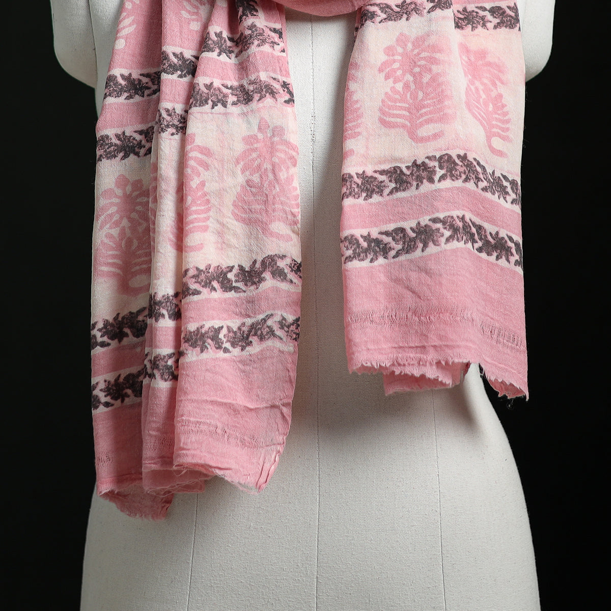 Pure Merino Wool Hand Block Akola Print Stole 02
