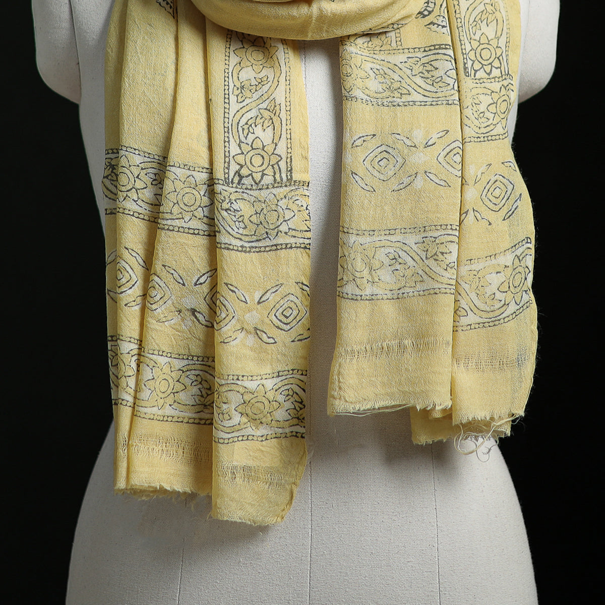 Pure Merino Wool Hand Block Akola Print Stole 19