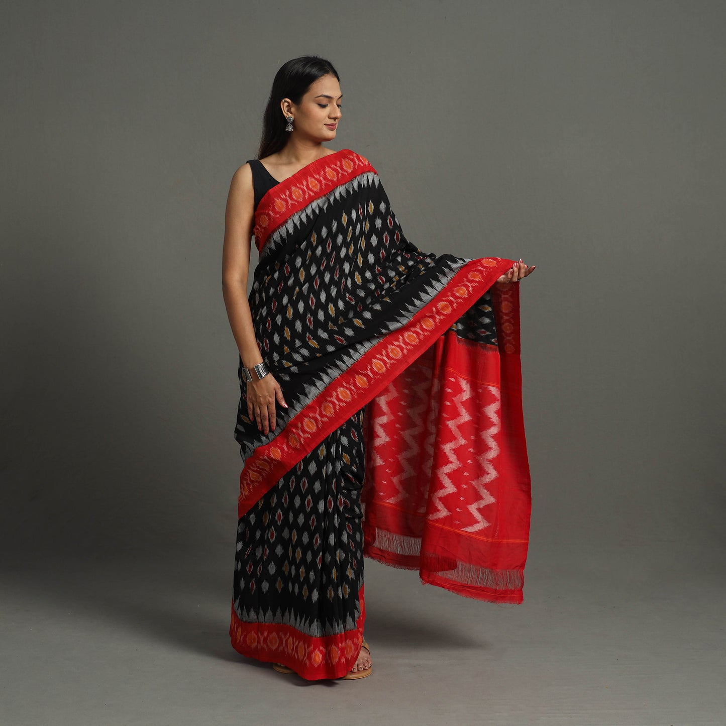 pochampally ikat saree