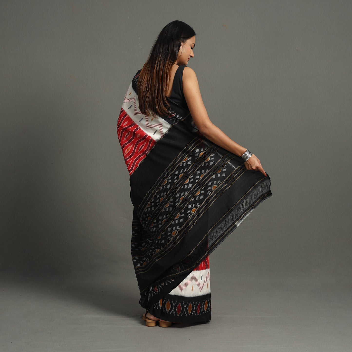 pochampally ikat saree