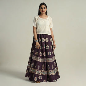 Buy Hand Batik Printed Running Stitch Cotton Long Skirt 24 Online l iTokri.com