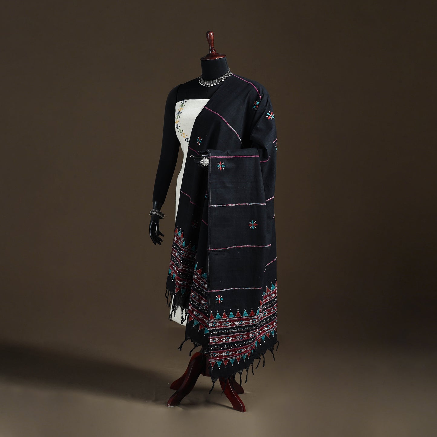 Kantha Hand Embroidered Khes Handwoven Cotton Dupatta 13