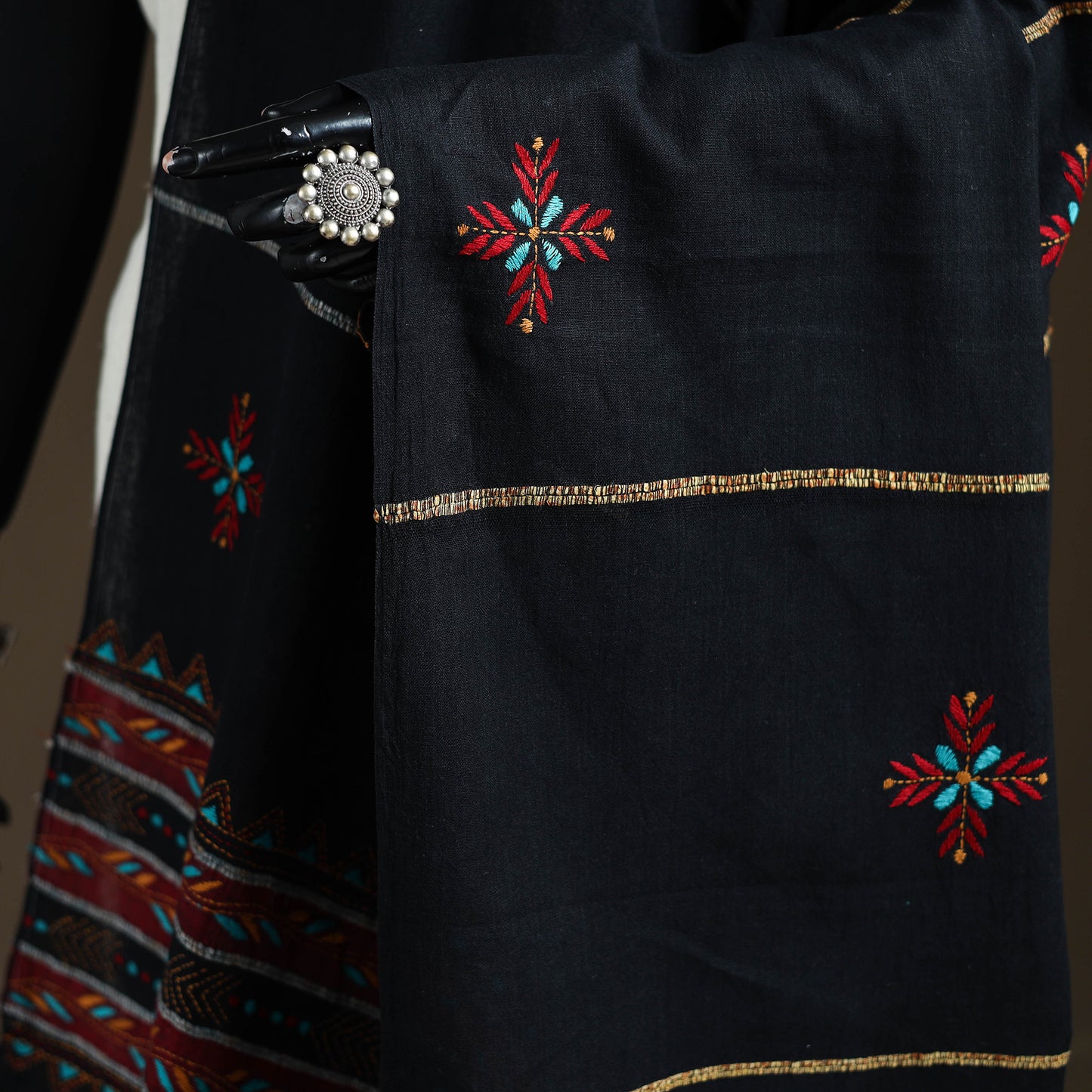 Black - Kantha Hand Embroidered Khes Handwoven Cotton Dupatta 15