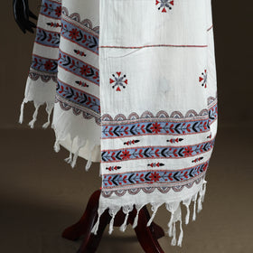 White - Kantha Hand Embroidered Khes Handwoven Cotton Dupatta 17