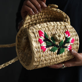 Beige - handcrafted natural water reed embroidered sling