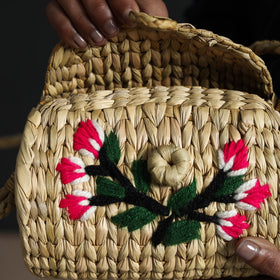 Beige - handcrafted natural water reed embroidered sling