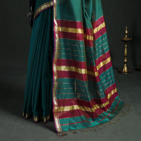 Handloom Zari Border Maheshwari Silk Saree 04