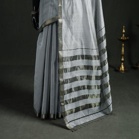 Handloom Zari Border Maheshwari Silk Saree 05