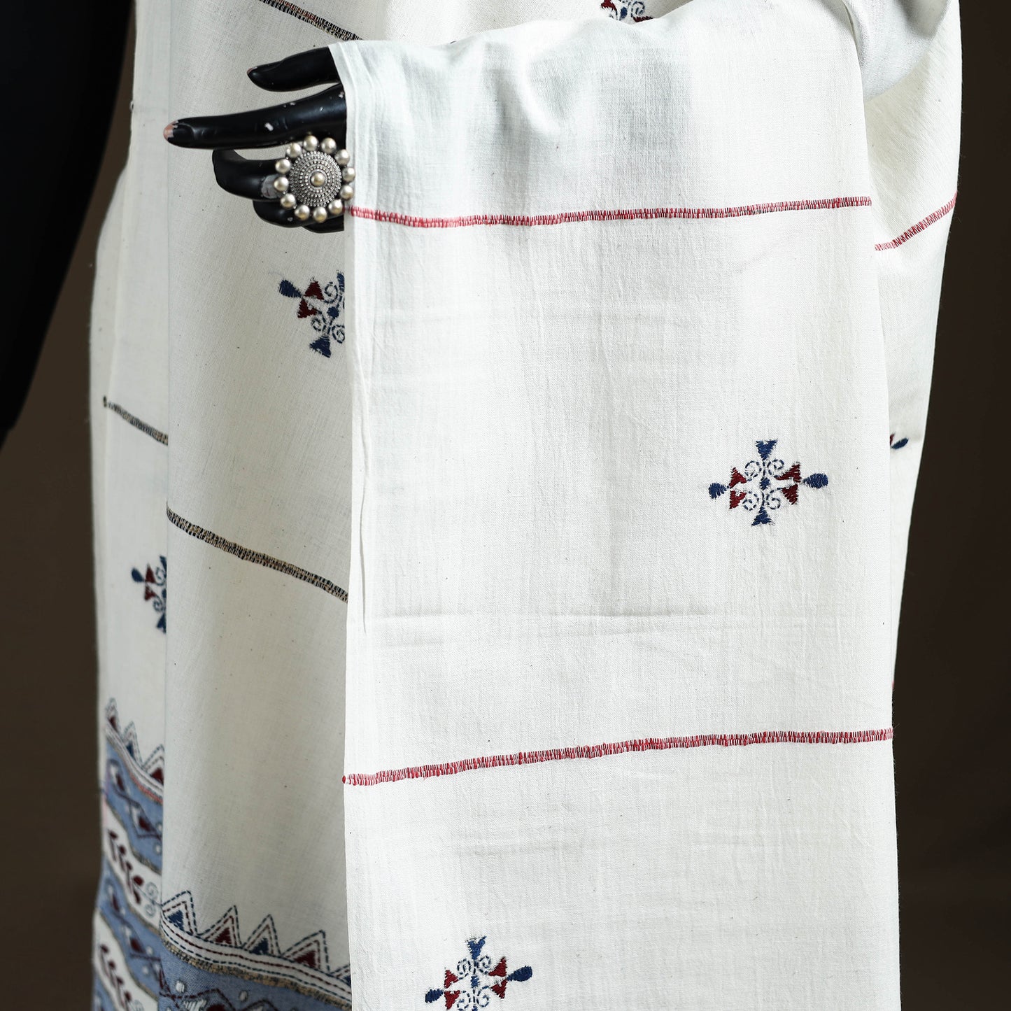 Kantha Hand Embroidered Khes Handwoven Cotton Dupatta 26
