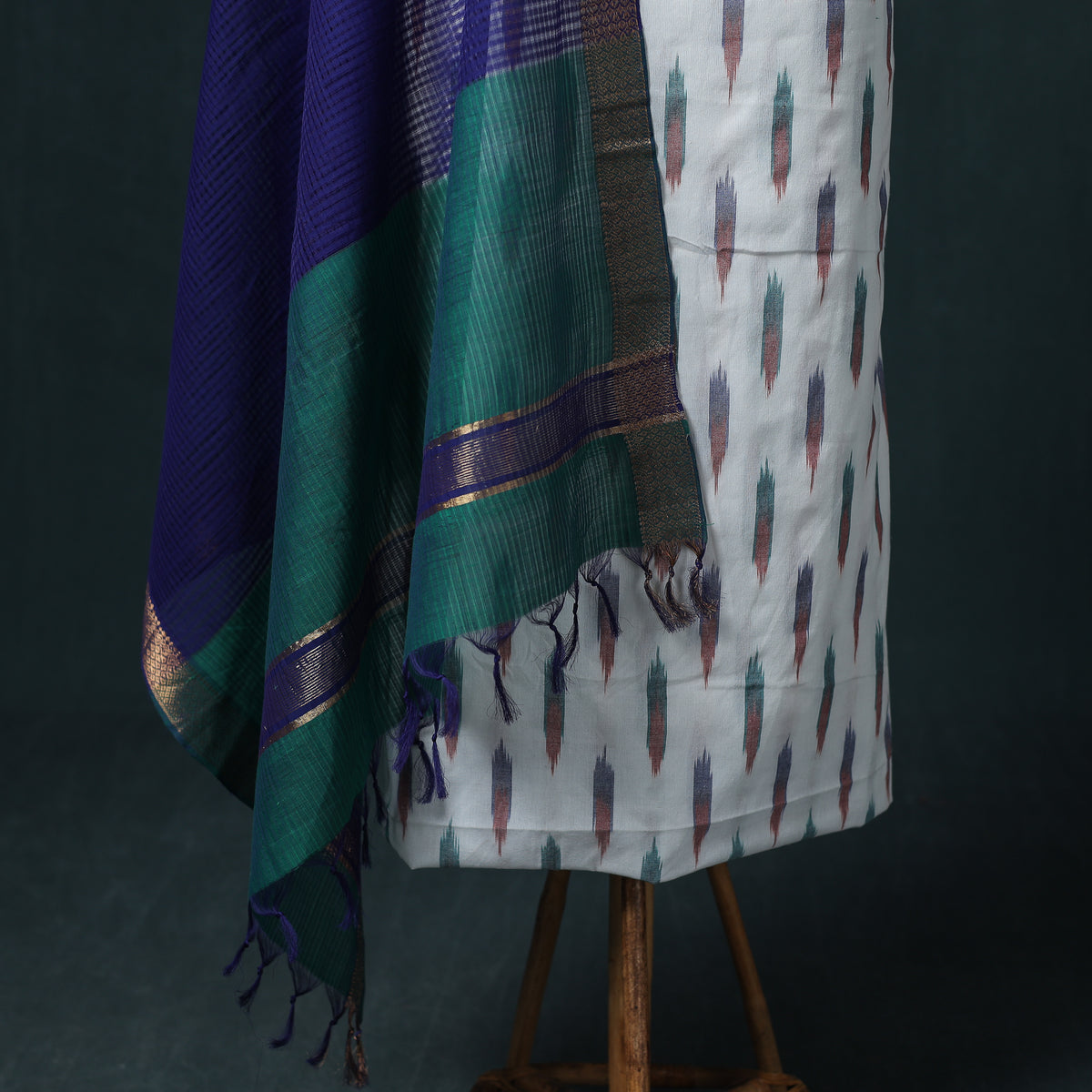 Pochampally Ikat Cotton Unstitched Dress Material: Kurta & Dupatta 01