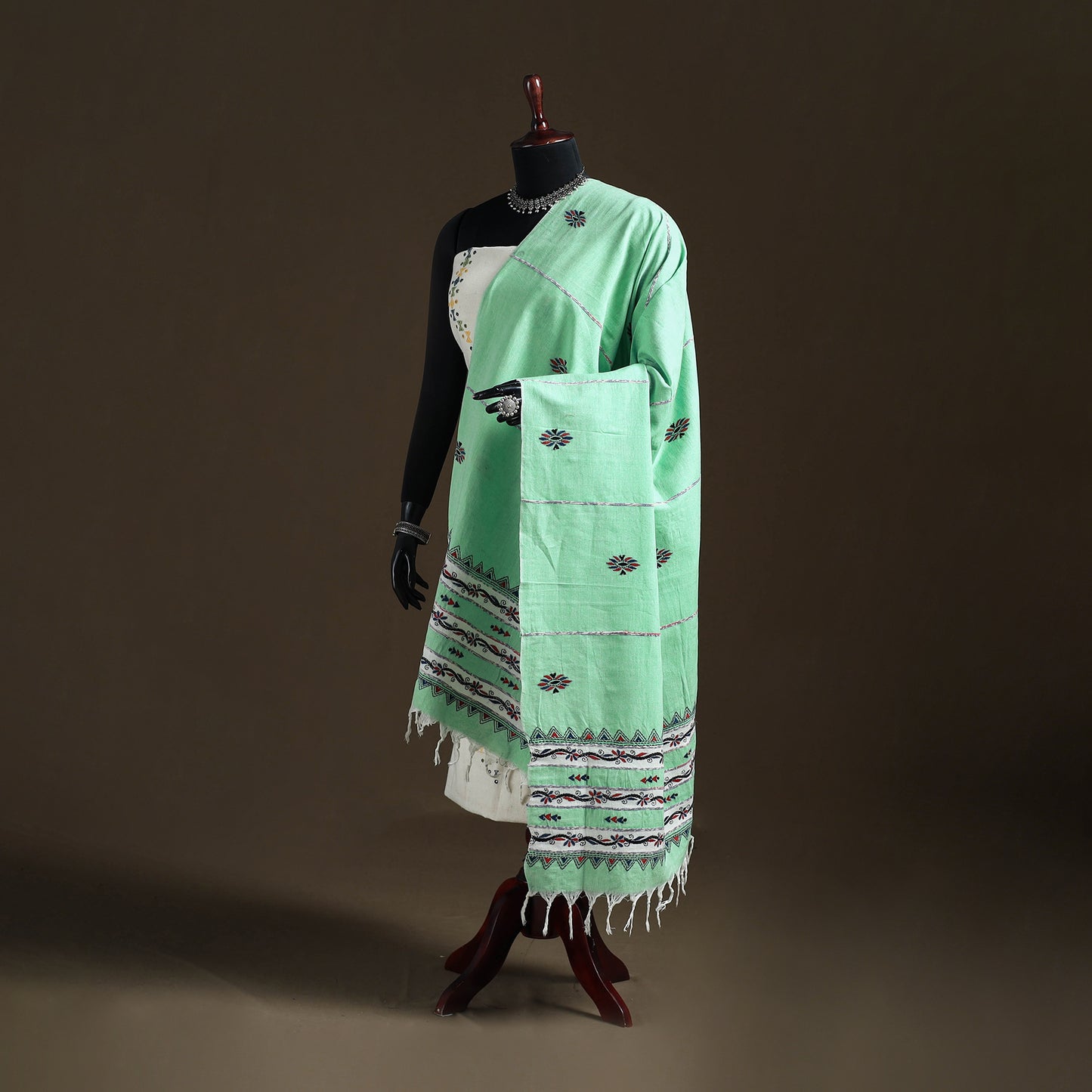 Kantha Hand Embroidered Khes Handwoven Cotton Dupatta 44